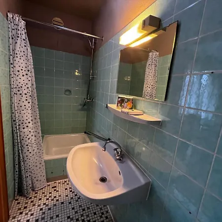 Haus Am Steinschab Bed & Breakfast Hallenberg